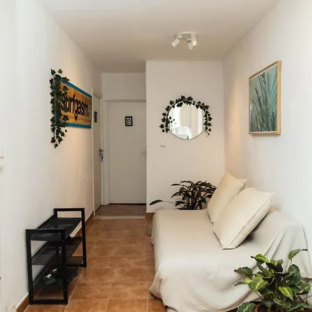 Cozy Private With Patio Apartmán