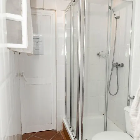 Cozy Private With Patio Lisboa