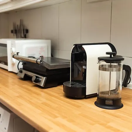 Cozy Private With Patio *