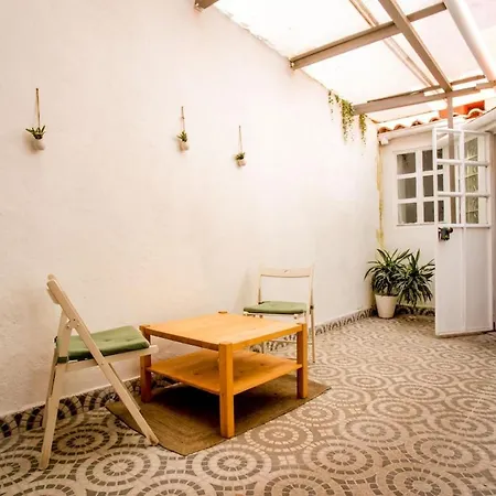 Cozy Private With Patio * Lisbon